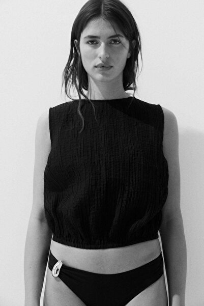 H&M قمة مجعدة