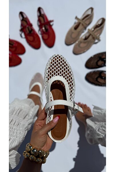 Naz Luxury Shoes نعال إلدا فيلي باللون الأبيض