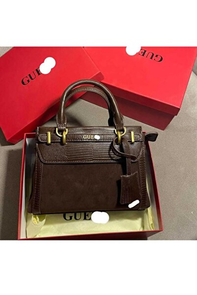 Generic Women's shoulder bag with accessories