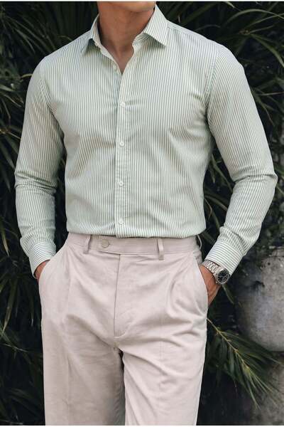 VACHT Bogota white green thin vertical striped regular fit comfortable shirt