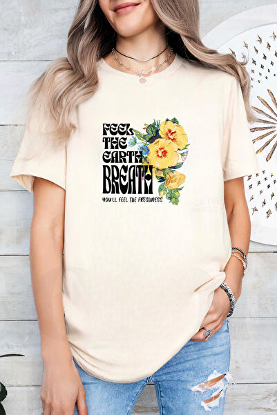 Sarah's Boutique Women's T-shirt – 100% cotton – Earth Breath