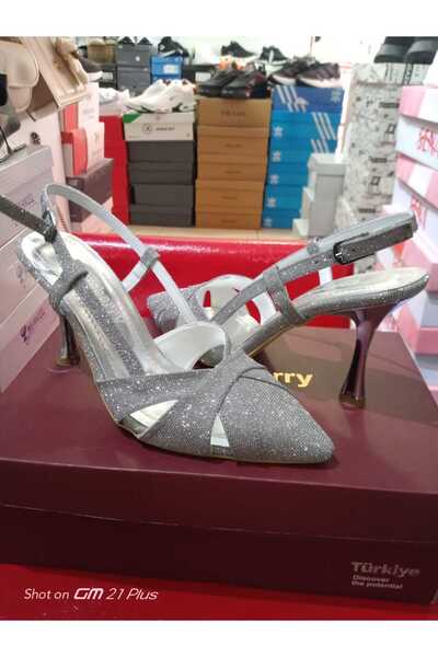 VARLIK AYAKKABI New Season Special Edition Heelled Shoes