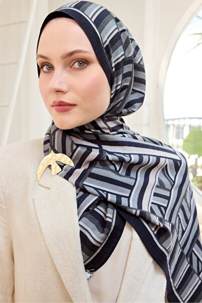Silk Home أوربان أورز لاينز شال مايدا أسود