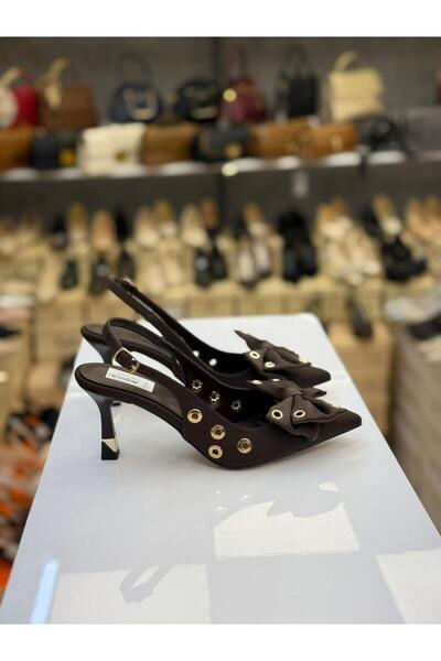 İLASLAN Zımbalı ve Fiyonklu Şık Stiletto Kahve