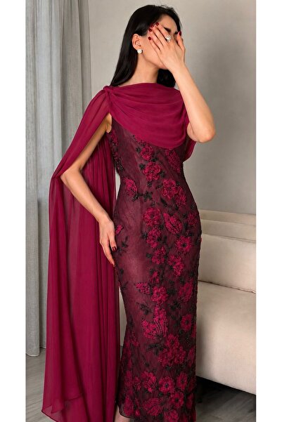 BROOKLYN STYLE Chiffon Evening Gown with Beaded Embroidery and Flowing Cape
