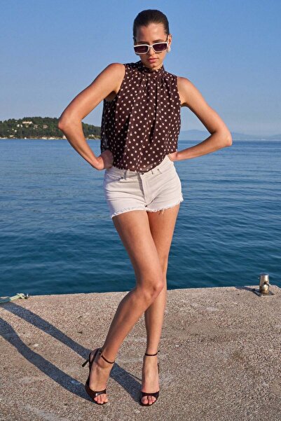 BARRELS AND OIL Women's Tasseled Denim Shorts - White