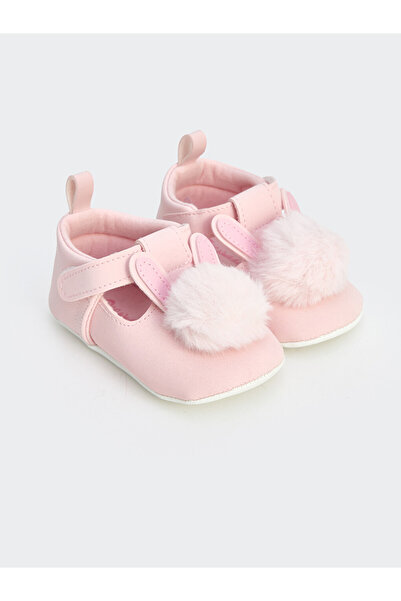 LC Waikiki أحذية I Plush Pompom للفتيات الصغيرات قبل مرحلة المشي من Freezen S...
