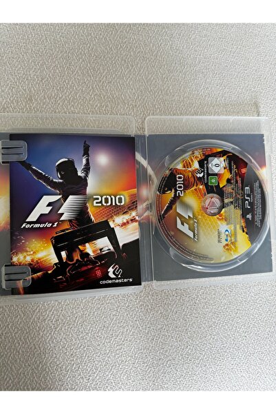 CODEMASTERS ps3 f1 2010 formula 1 2010 kitapçık var 10/10 disk kondüsyon