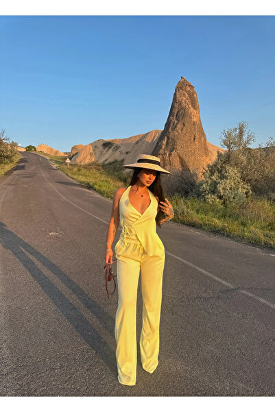 kırmızı butiks Yellow Tie-Front Rustic Two-Piece Set