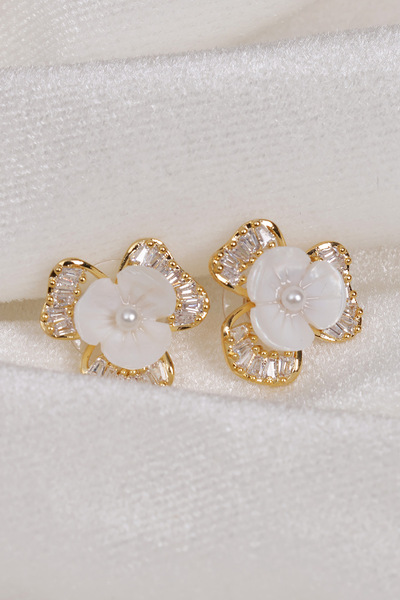 Süspüs Accessories Lorien Gold Earrings