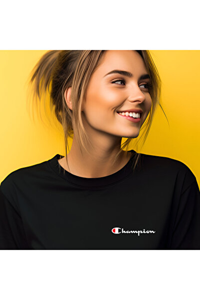 Free Tarz Класическа черна тениска с лого на Champion