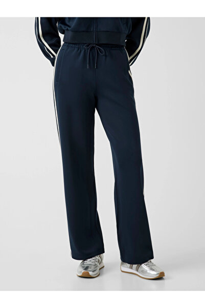 Guess Hoshi Women's Active Regular Fit Scuba Sweatpants