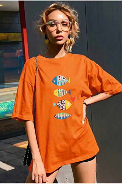 trendypassion Unisex Colorful Fishes Printed Beige T-Shirt Printed Design Tshirt