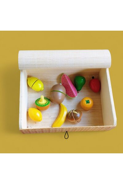 Oxygen Ξύλινα φρούτα με βέλκρο σε ψάθινο καλάθι 9 τεμάχια