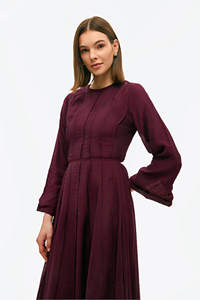 Lady Pixie Partially Sewn Dress with Detailing