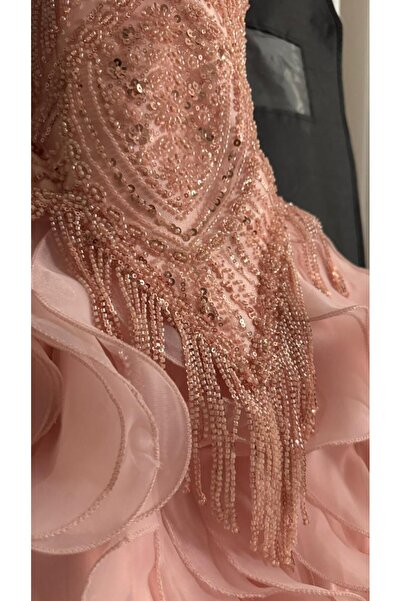 FASHION Pink Dress with Thin Straps and Embroidered Chest, Featuring a Wide R...