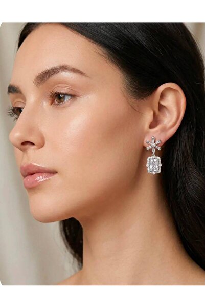 Mervişim Aksesuar Star Shine Elegant Silver Color Steel Earrings