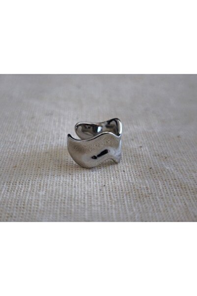MuseumofYou Wave Design Earcuff Silver Color Plated - Cartilage Earring for Non-Pierced Ear