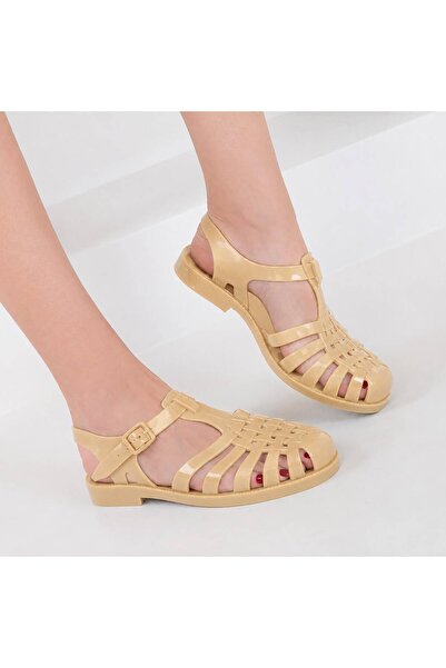 PAPUCUMUN DÜNYASI Women's Jelly Water-Resistant Sea Beach Sandals
