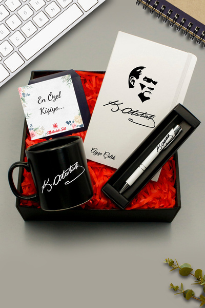 As Gift Kişiye Özel İsim Soyisimli Atatürk Tasarımlı Beyaz Defter & Siyah Kup...