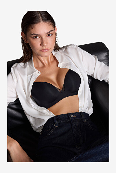 Penti Women Eliza Black Push Up Wired Padded Bra