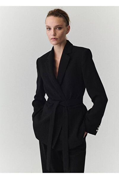 MANGO Woman Double-breasted blazer with belt