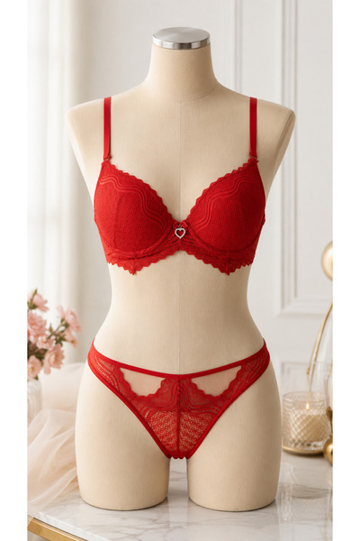 ARSIA Lace and Heart Stone Detailed Unpadded Bra Panty Set