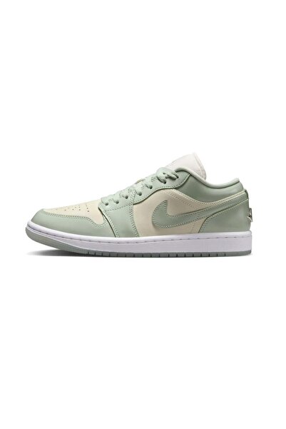 Nike WMNS AIR JORDAN 1 LOW SE Air Force 1 Low Adidași albi de damă