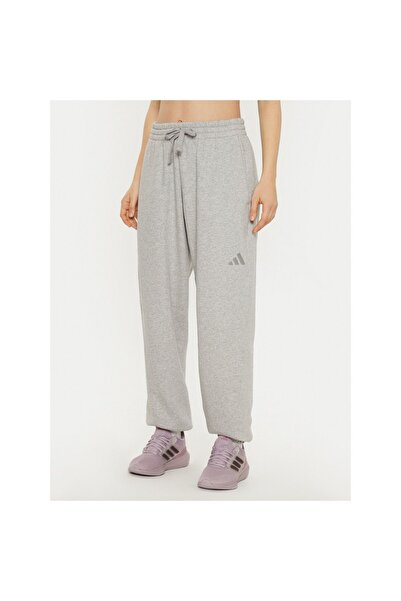 adidas Pantaloni de trening pentru femei IY6772 Gri