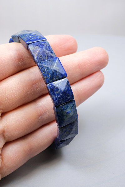 Kralların Asil Mavisi ve Bilgeliğin Işıltısı: Parlak Kare Kesim Lapis Lazuli Bileklik