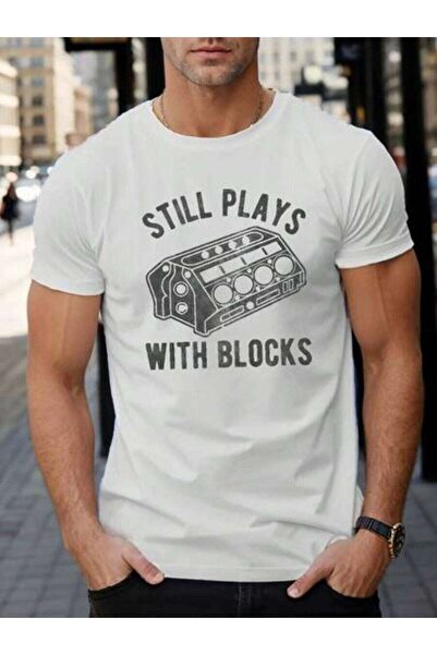9TAY تي شيرت رجالي من Still Plays With Blocks ذو تصميم هندسي نقي وياقة دائرية...