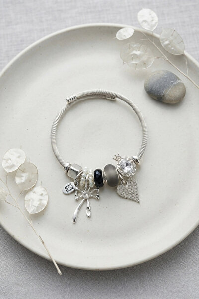 Generic Brand Silver Color Bracelet with Bow and Heart Black Charms