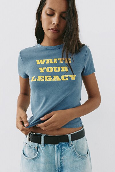 Pull & Bear Çatlak efektli grafik baskılı regular tişört