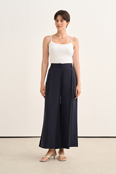 EBU Prive Women's Modal Pleated Culotte Trousers Navy Blue