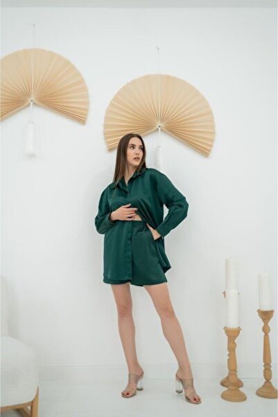 pazarella Emerald Satin Shorts Suit