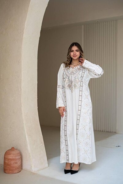 AFandina جلابية بتصميم ملكي يعكس الفخامة والأناقةNBM-002
