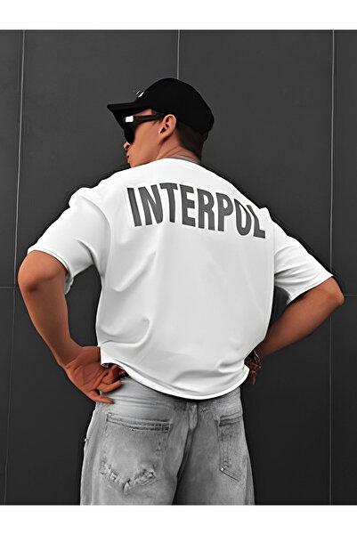 Flubutik Ανδρικό λευκό μπλουζάκι Interpol με στάμπα από 100% οργανικό βαμβάκι
