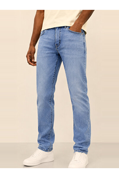 FALCON By Styli Men Regular Fit Mid Rise Jeans