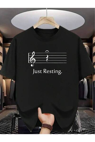 2BIR تي شيرت رجالي مريح برقبة دائرية وتصميم نوتة موسيقية سوداء "Justresting"،...