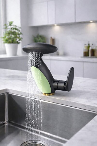 Lumindra LED Işıklı Penguen Lavabo Bataryası - Uzatılabilir Spiralli Şelale A...