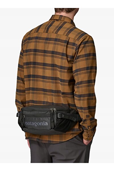 Patagonia Borsetă de talie Black Hole 5 l - negru