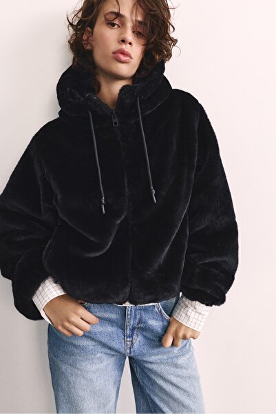 Pull & Bear Kapüşonlu suni kürk ceket