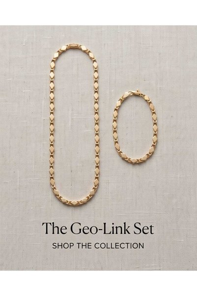 XUPING JEWELRY Stylish Looking Necklace and Bracelet Set