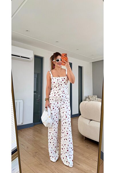 Yasmin Butik Çicek Desenli Önden Düğmeli Takım