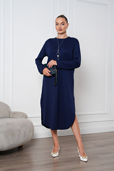 Mega Life Etegi Oval Slotted Oysho Tunic with Necklace