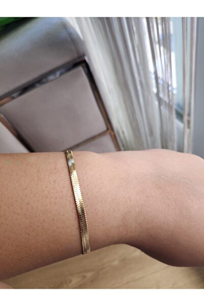 Çelik سوار إيطالي