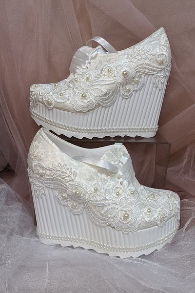 Berush Bride Seria 518 Pantofi de mireasă cu toc pană și dantelă
