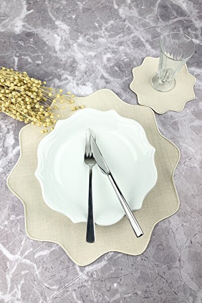 WEARE2 Set de 2 piese cu broderie florală de culoare bej, șervețele americane...