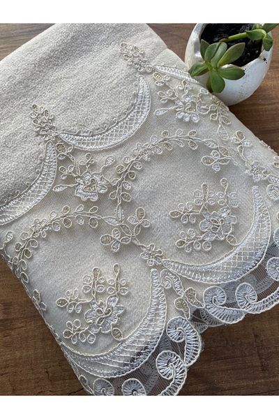 Çeyiz Bahçesi Βελούδινη πετσέτα Cream Fabella