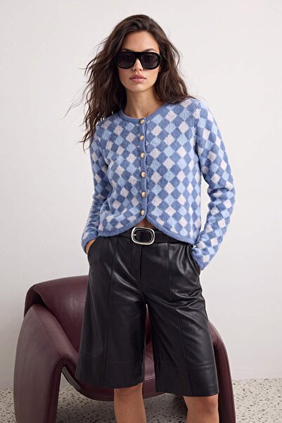 Trendyol Kollektion Indigo Baklava/Karo-gemusterter Crop-Strickpullover mit R...